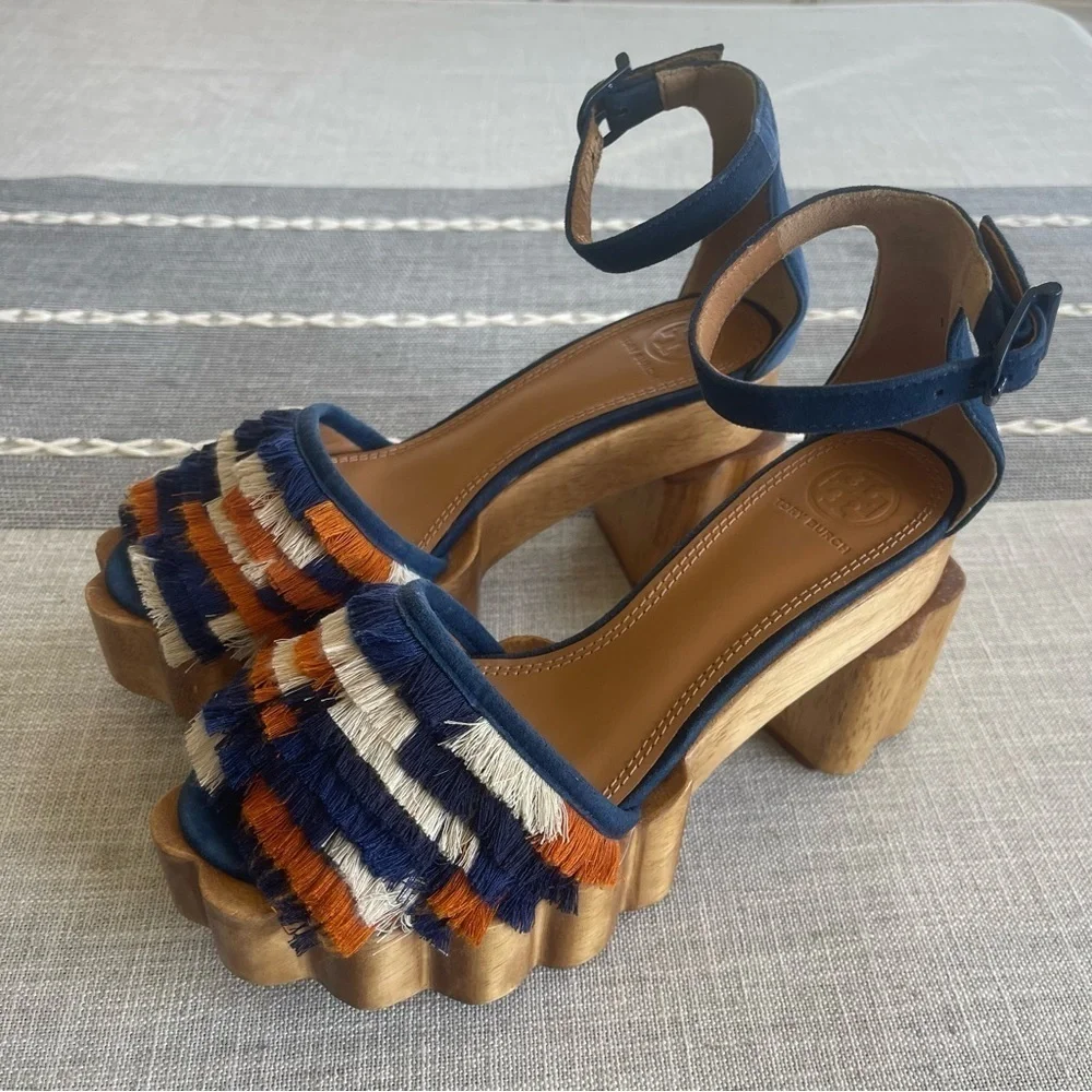 Tory Burch Alma Platform Sandals Heels Size 7 Fringe Suede Wooden Block Heel